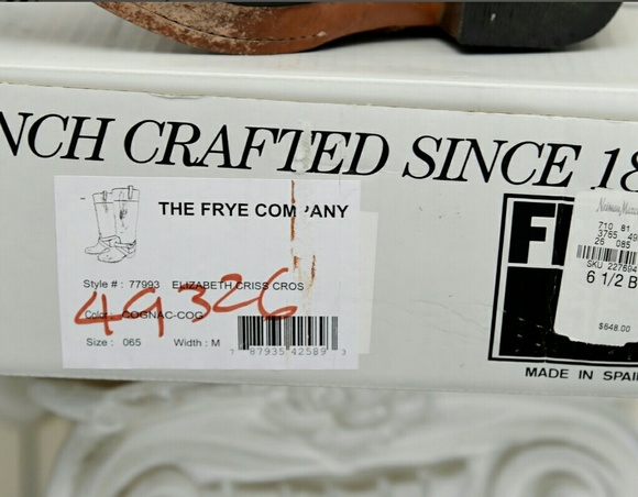 SOLD Frye Brown Leather Boots - Picture 7 of 8